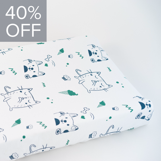 Organic Interlock Changing Pad Cover - Puppies and Kittens - Animal Collection