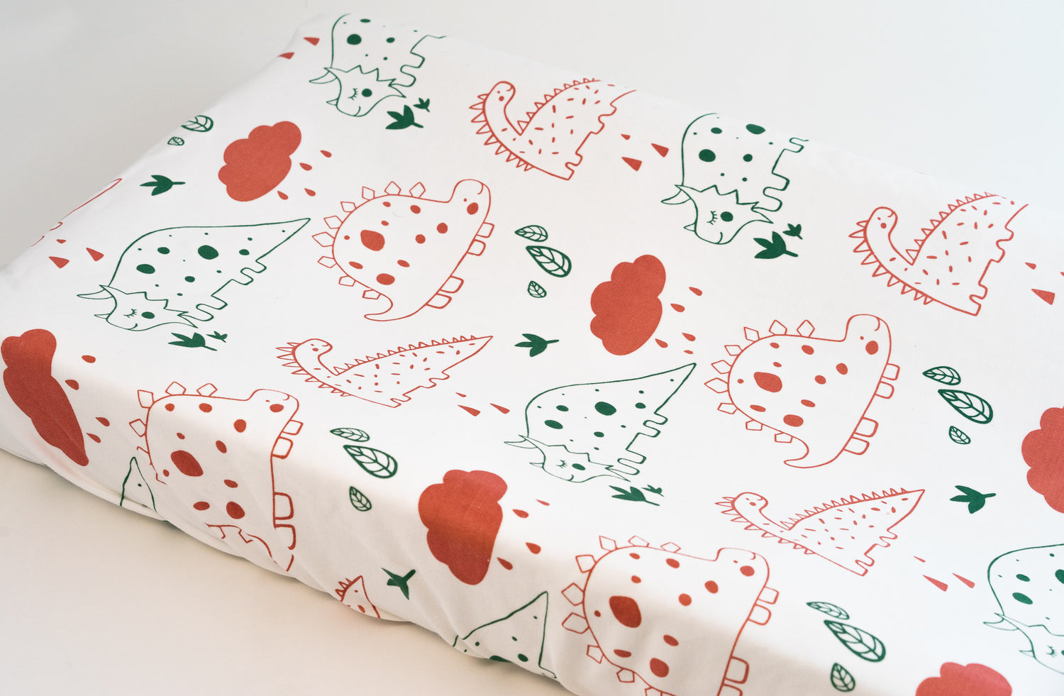 Organic Interlock Changing Pad Cover - Dinos- Animal Collection - Magnolia Organics